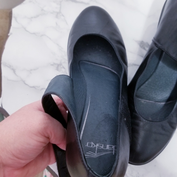 Dansko Mary Jane's sz 38/US sz 7.5-8 - Picture 3 of 6
